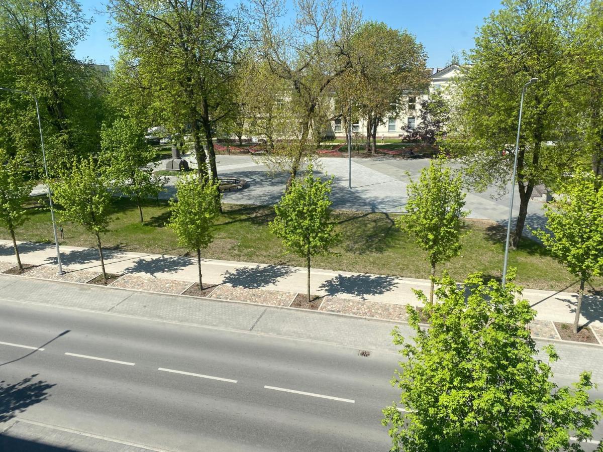 Siauliai Center Visinskio New Self Check In Exterior foto